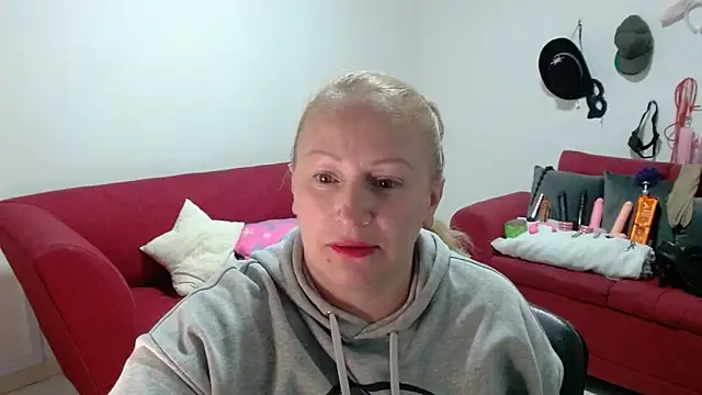 emperabigbootybigass webcam