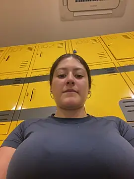 lizzy_luminair webcam