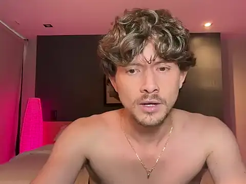 mcklister_kinky_feets webcam