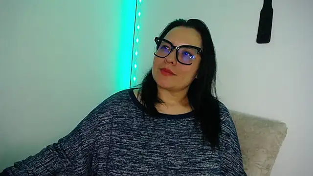 Lia_TabooMatureBbw