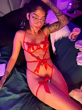 TweetiePieXXX webcam