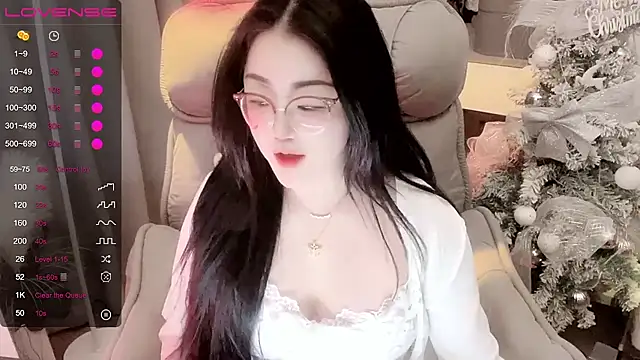 Monica-666888- webcam