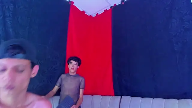 Pleasure_boys_hot webcam