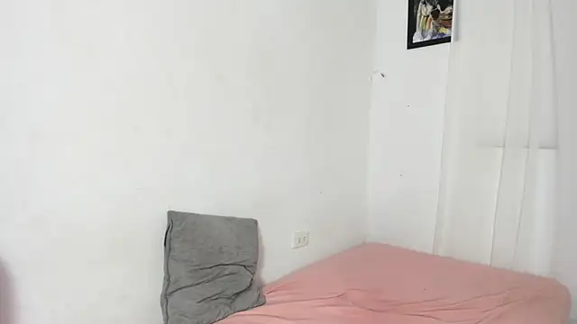 Laura_and_Kevin webcam