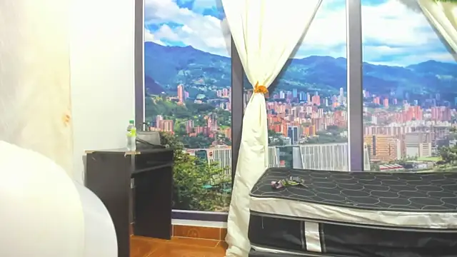 SabrinaAndEddy webcam