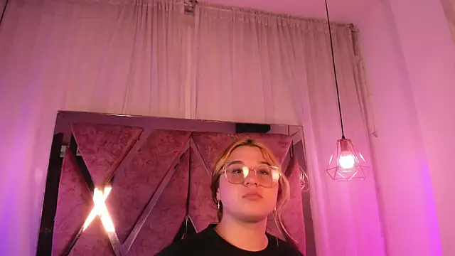 shantal_cooper_ webcam