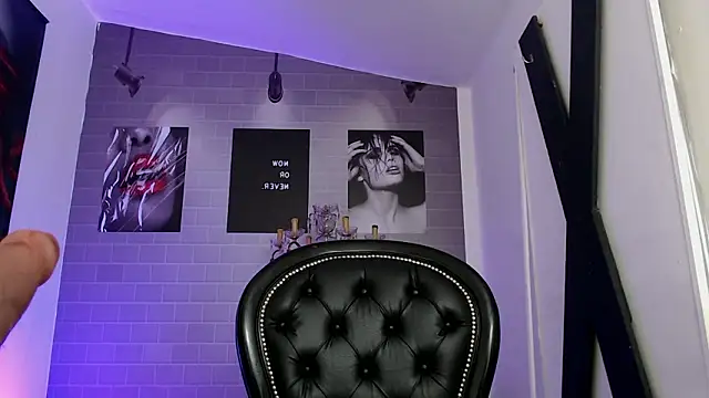 aleesha_cameron02 webcam