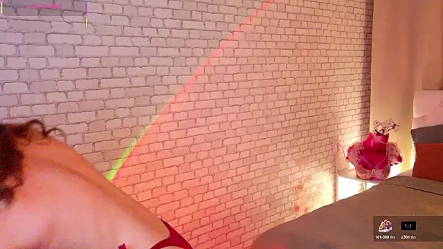 phantomlace - PhantomLace's free webcam - UK Sex Cams