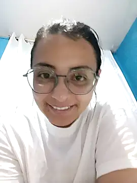 bri_ali - Bri_ali's free webcam - UK Sex Cams