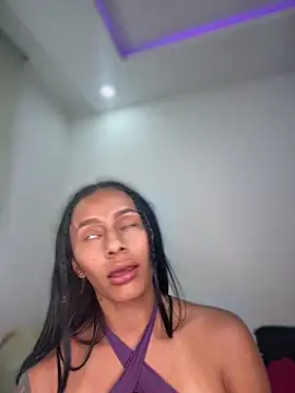 karlyn_angels from StripChat is Freechat