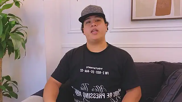 Naim_Bennetsex webcam