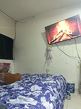 Charlotte_Landry__ webcam