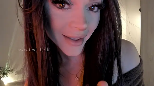 sweetest_bella Live Webcam on Stripchat