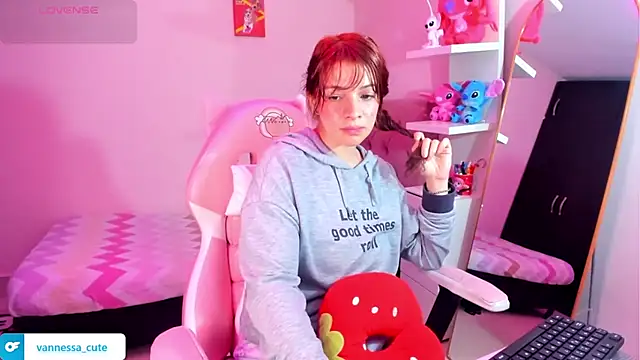 Vannessa__Shy webcam