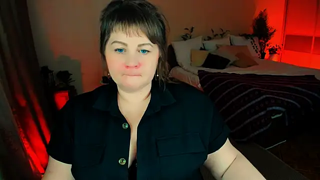 crystaalstaar - CrystaalStaar's free webcam - UK Sex Cams