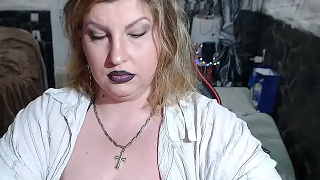 piticaforever - Piticaforever's free webcam - UK Sex Cams