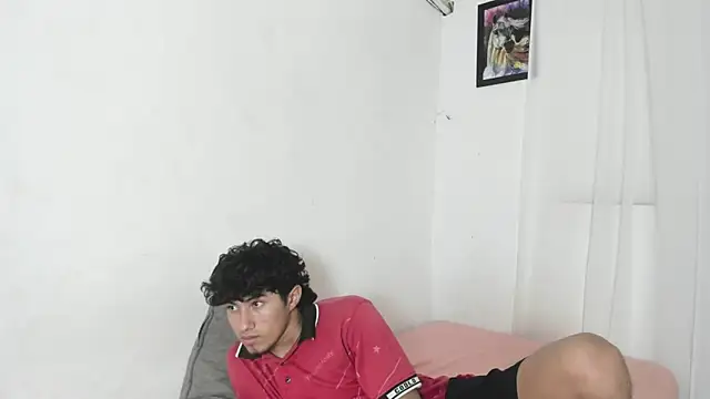 Laura_and_Kevin webcam