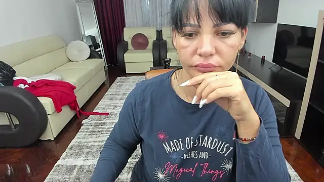 Ella_sweety00 webcam