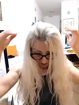 _sexyBLONDE46_ webcam