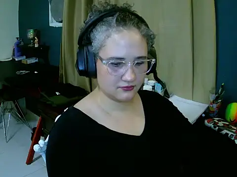 lolalicious_7583 webcam