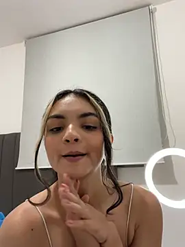 Cat2525 Live Webcam on Stripchat