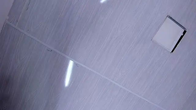 MiaSanders2025 webcam