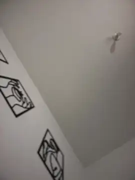 horny_roomiess webcam