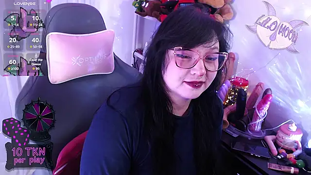 LiloMoon69 webcam