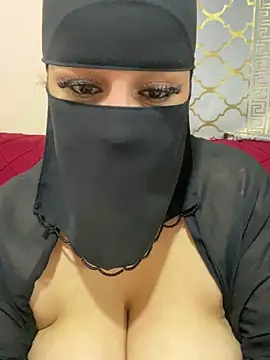 mari_layali webcam