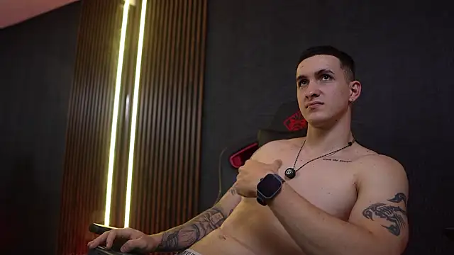 JacksonOlsenn webcam