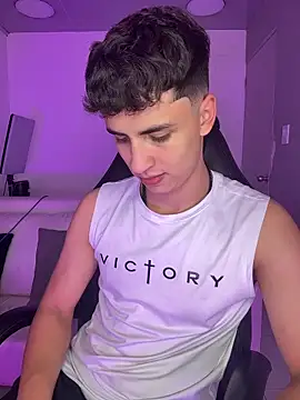 AdrianRinaldi webcam