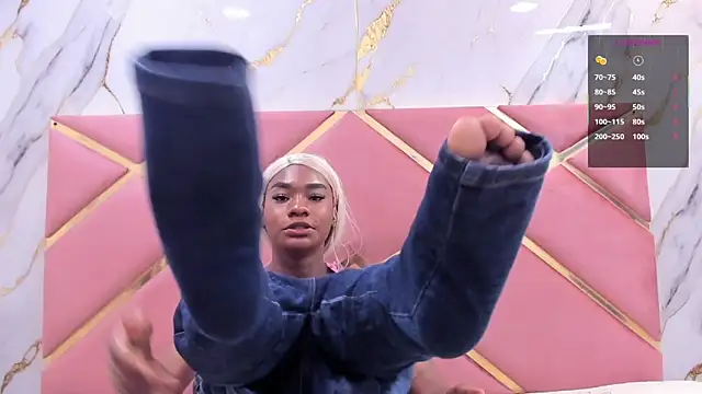 passion_black webcam