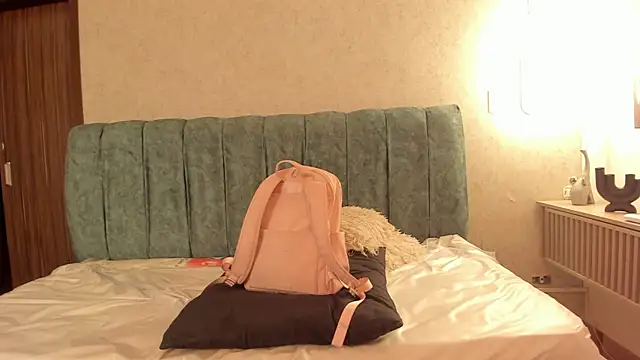 Aleera_Walton webcam