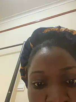 sweet18creamybigpussy