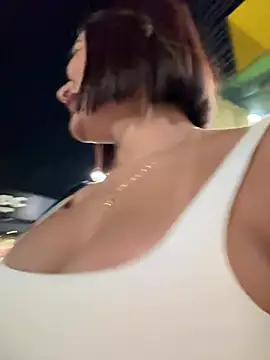 Irina_Velvett webcam