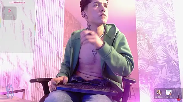 estefan_tay - Estefan_tay's free webcam - UK Sex Cams