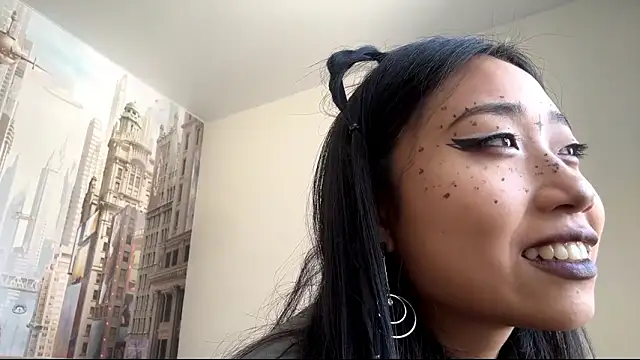SweetMiaXO webcam