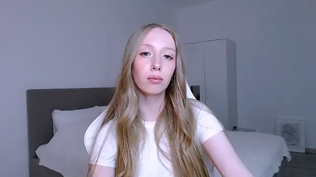 Luna_insniity webcam