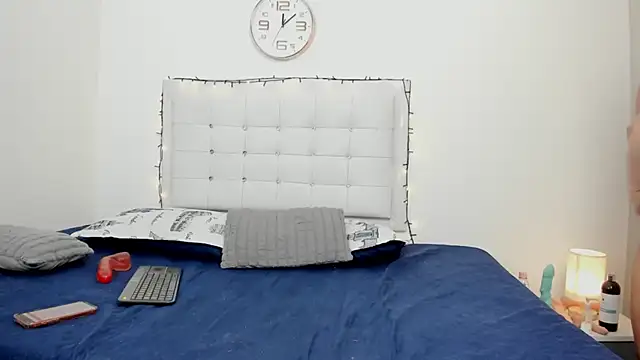 sofia_blosom - Sofia_Blosom's free webcam