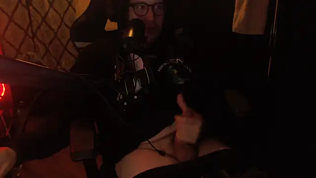 chicostick413 webcam