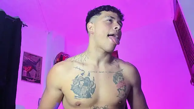 Dominic_Biker__ webcam