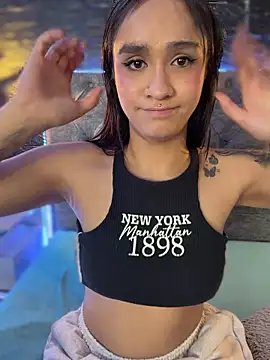 Isabella-Teen webcam