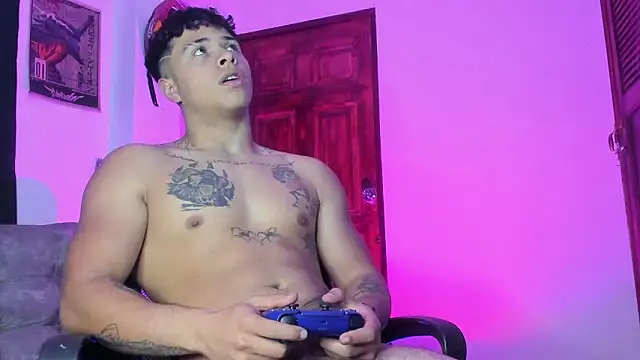 Dominic_Biker__ webcam