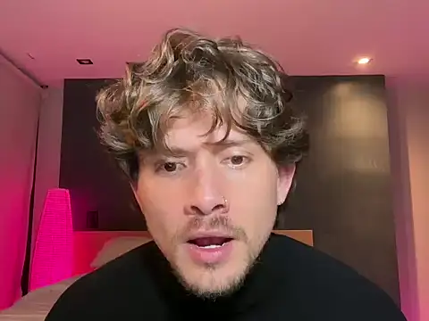 mcklister_kinky_feets webcam