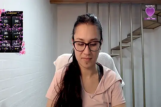 Jessie_Desire webcam
