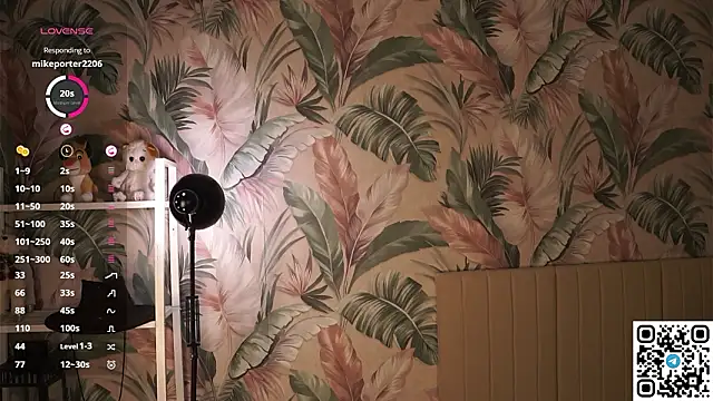 marlinvarian (F teen) - topples