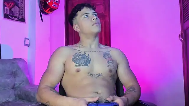 Dominic_Biker__ webcam