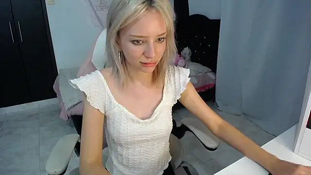 Elizabeth_rose02 from StripChat is Freechat