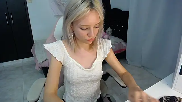 Elizabeth_rose02 webcam
