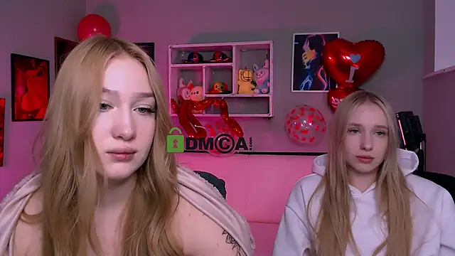 playful_sophie webcam